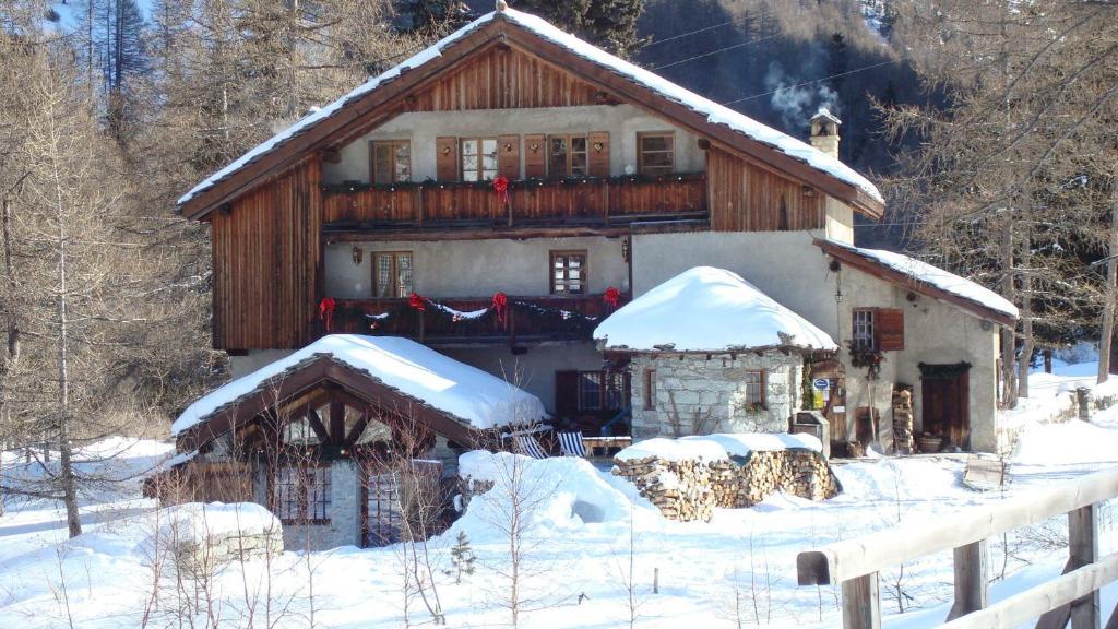 Bed and Breakfast Chalet Lavis Trafford Браман Экстерьер фото
